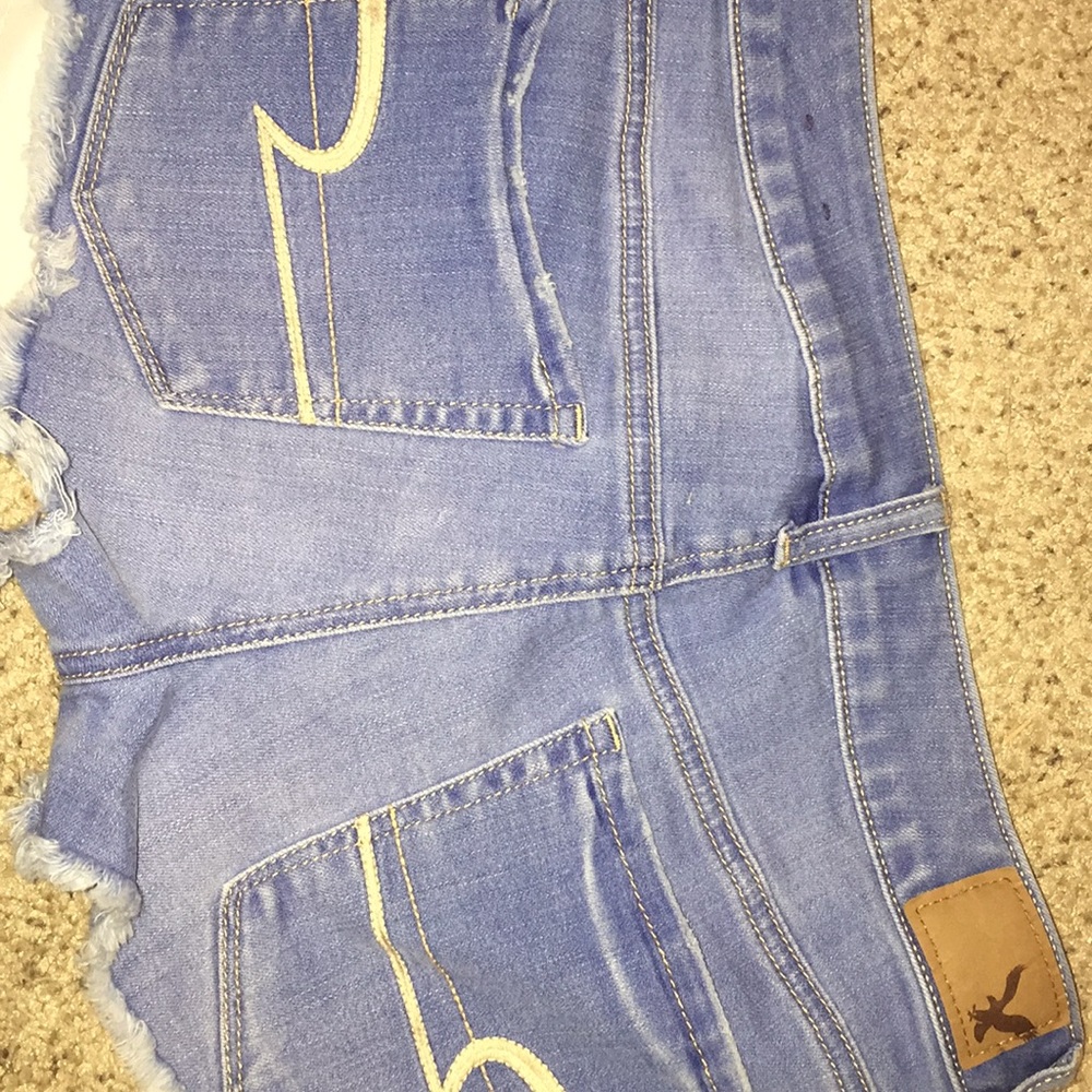 Shorts - Picture 2 of 3